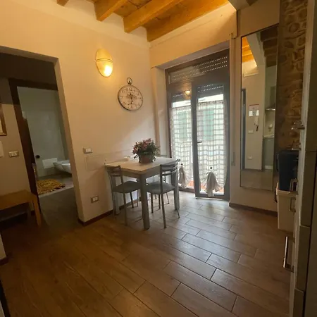 La Casa Di Enea Goito (Lombardy)